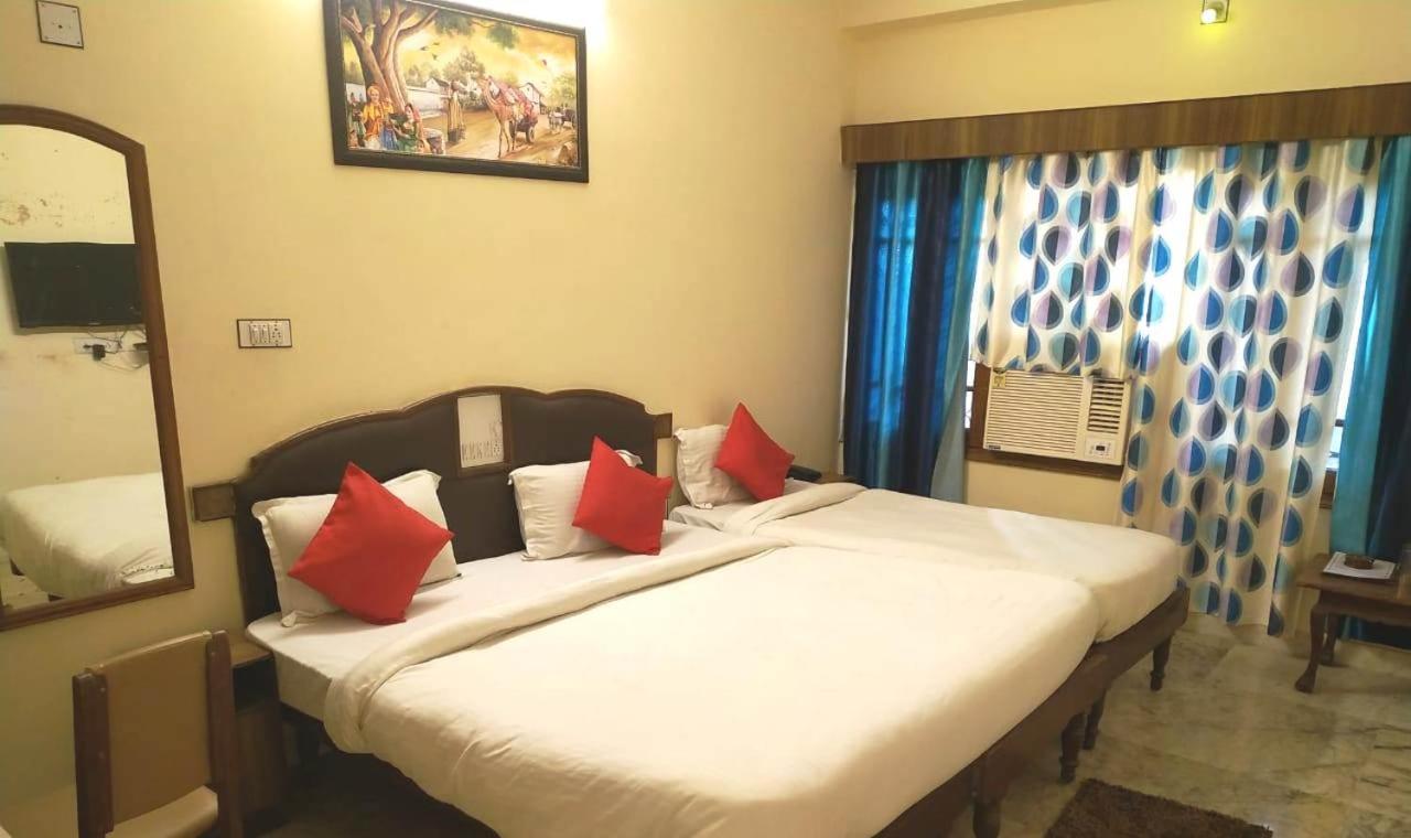 Hotel Vinayakam Udajpur Exteriér fotografie