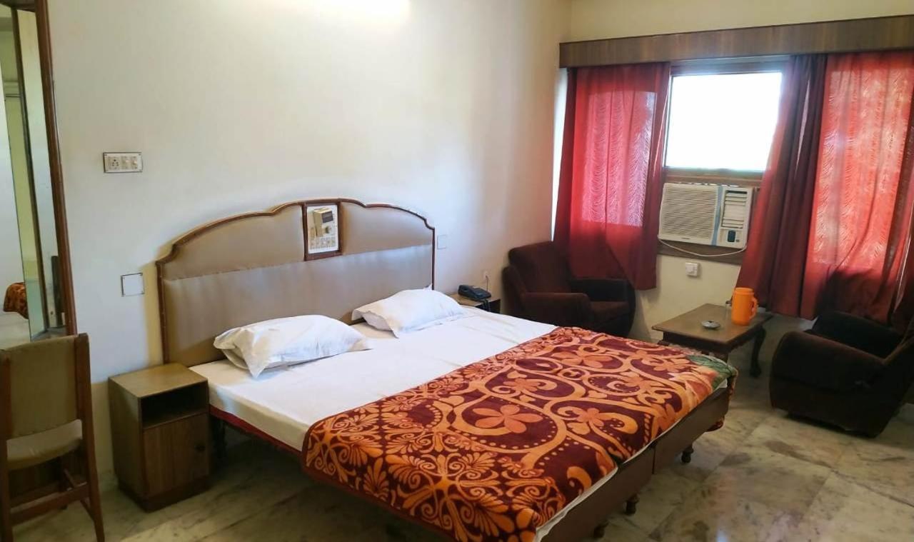 Hotel Vinayakam Udajpur Exteriér fotografie