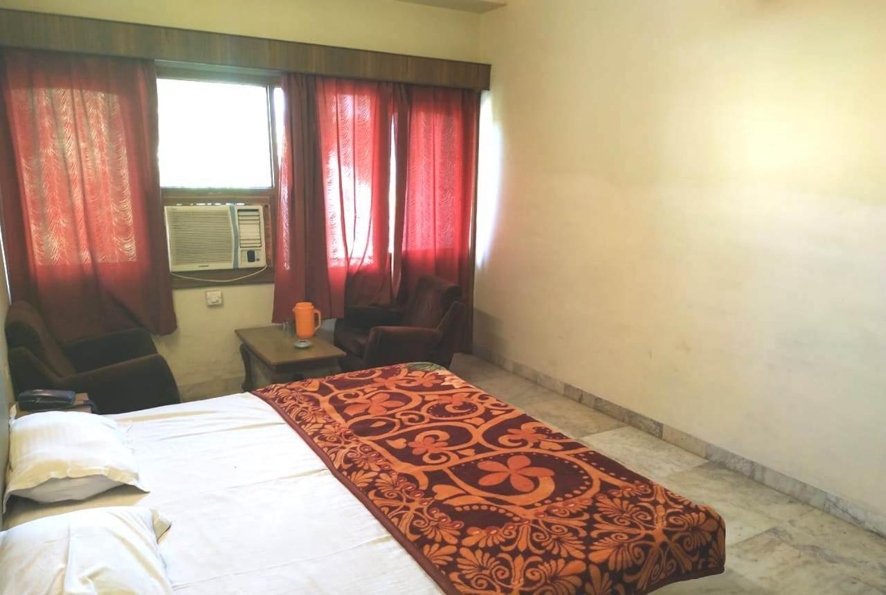 Hotel Vinayakam Udajpur Exteriér fotografie