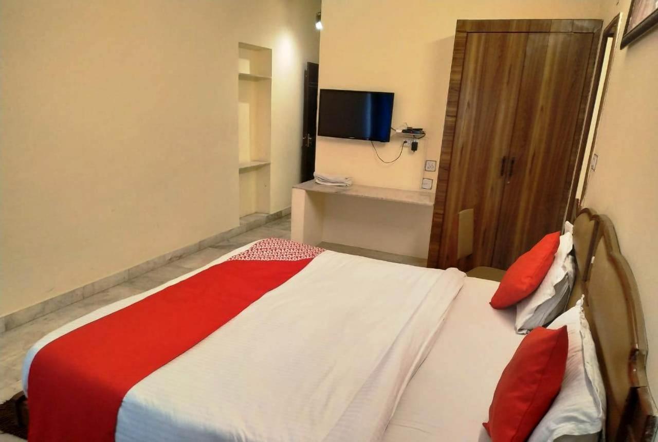 Hotel Vinayakam Udajpur Exteriér fotografie
